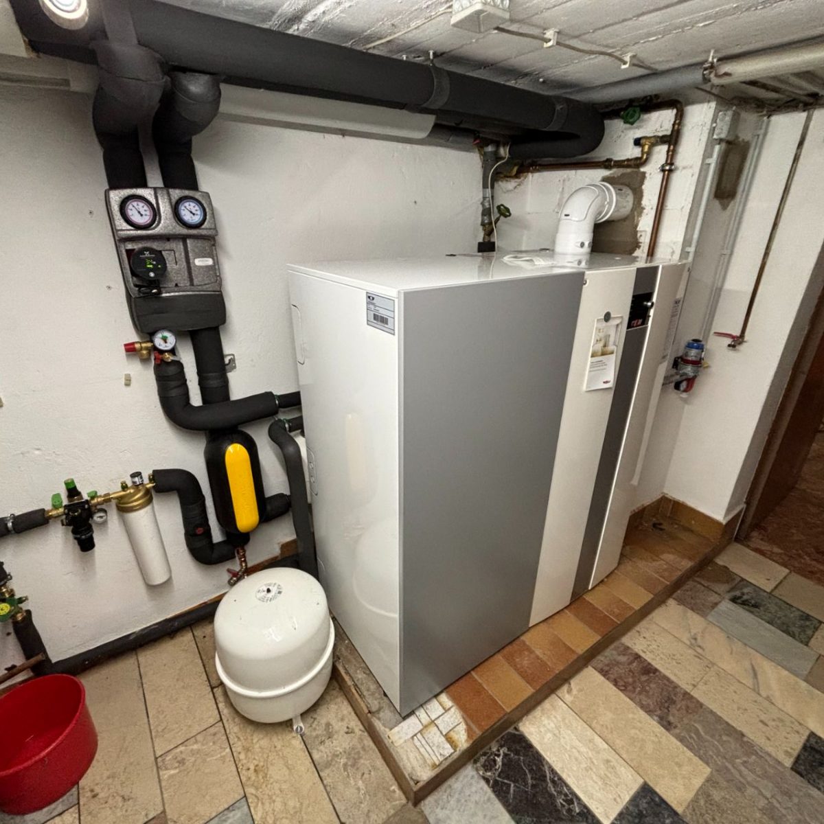 Ölheizung von Wolf in der Region Niederaula 3